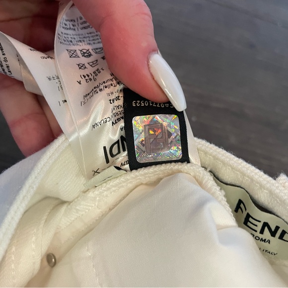 FENDI JEANS - Picture 7 of 8